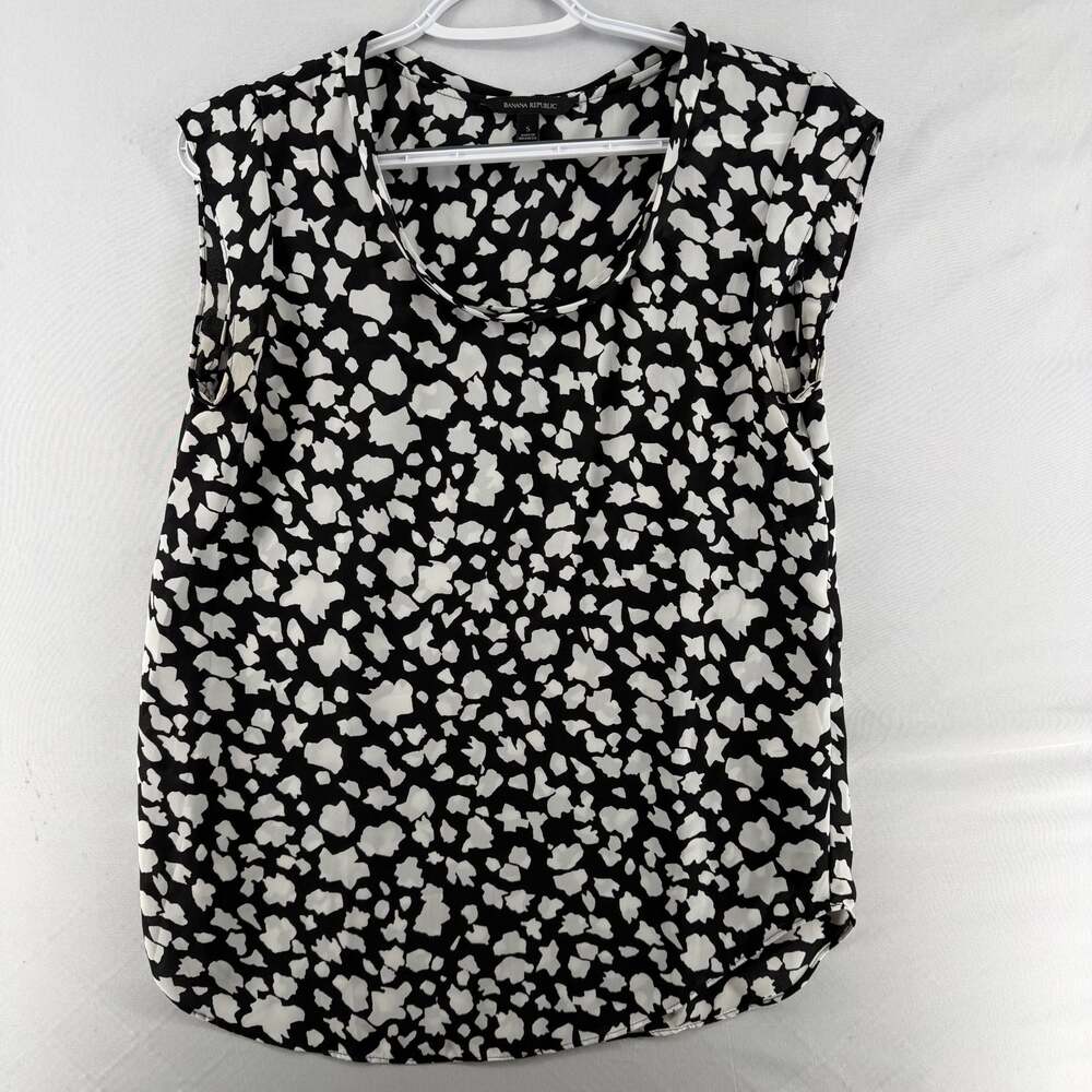 0325 Banana Republic Black and White Abstract Print Sleeveless Top